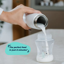 Lade das Bild in den Galerie-Viewer, Nuby Rapidhot Formula Preparation Machine White
