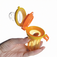 Load image into Gallery viewer, Kidsme Food Squeezer Lime