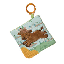 تحميل الصورة إلى عارض المعرض، Mary Meyer Hetty Highland Cow Crinkle Teether