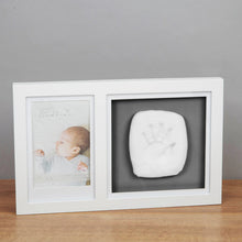 Carica l'immagine nel visualizzatore di Gallery, Bambino White Photo Frame & Clay Print