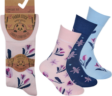 تحميل الصورة إلى عارض المعرض، Panda Stick Ladies Bamboo Blend Comfort Soft Ankle Socks Floral