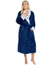 تحميل الصورة إلى عارض المعرض، 6 Pack Ladies Supersoft Fleece Blue Leopard Print Shawl Collar Robe