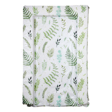 Lade das Bild in den Galerie-Viewer, East Coast Nursery Changing Mat