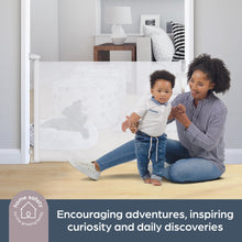 Carica l'immagine nel visualizzatore di Gallery, Dreambaby Glide 'n' Hide Retractable Stair Gate