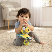 Charger l'image dans la galerie, Lamaze Buzzy The Bee