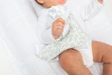 Load image into Gallery viewer, Lulujo Muslin Security Comforter Blanket 2pk