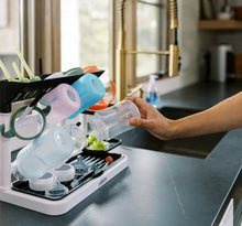 Carica l'immagine nel visualizzatore di Gallery, Dr Brown's Baby Bottle Drying Tower