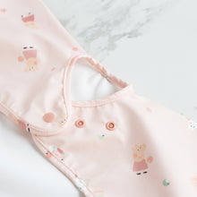 Afbeelding in Gallery-weergave laden, Bibado Coverall Weaning Bib Peppa Pig