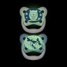 تحميل الصورة إلى عارض المعرض، Dr Brown's PreVent Glow in the Dark Butterfly Soother Stage 1 Twin Pack