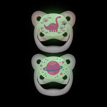 Lade das Bild in den Galerie-Viewer, Dr. Brown’s PreVent Glow in the Dark Butterfly Soother Stage 2 Twin Pack