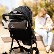 تحميل الصورة إلى عارض المعرض، The BlinkyWarm™ 5-in-1 Buggy Footmuff Raincover Black