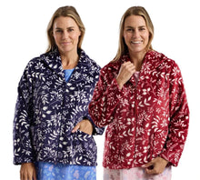 تحميل الصورة إلى عارض المعرض، Ladies Leaf Silhouette Embossed Cosy Fleece Zip Bed Jacket
