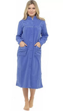 Lade das Bild in den Galerie-Viewer, Lady Olga Button Through Fleece Dressing Gowns
