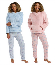 Carica l'immagine nel visualizzatore di Gallery, Ladies Soft Feel Plush Fleece Top &amp; Brushed Geo Print Jogger Pyjamas
