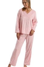 تحميل الصورة إلى عارض المعرض، Ladies Delicate Floral Long Sleeve Fleece Pyjama
