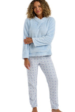 Carica l'immagine nel visualizzatore di Gallery, Ladies Soft Feel Plush Fleece Top &amp; Brushed Geo Print Jogger Pyjamas
