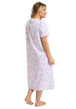 Load image into Gallery viewer, Ladies 100% Woven Cotton Summer Meadow Short Sleeve Nightdress
