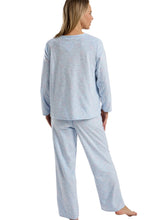 تحميل الصورة إلى عارض المعرض، Ladies Delicate Floral Long Sleeve Fleece Pyjama
