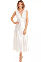 Load image into Gallery viewer, English Made Satin Built Up Shoulder Long Nightdress
