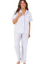 Afbeelding in Gallery-weergave laden, Ladies Polycotton Swirl Leaf Short Sleeved Pyjamas
