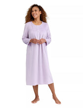 Afbeelding in Gallery-weergave laden, Ladies Plain Soft &amp; Cosy Long Sleeve Polished Fleece Nightdress
