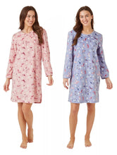 Load image into Gallery viewer, Ladies Soft Feel Sock &amp; Snowflakes Polished Fleece Long Sleeve Nightdress
