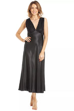 Load image into Gallery viewer, English Made Satin Built Up Shoulder Long Nightdress
