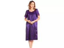 Load image into Gallery viewer, English Made Satin Short Sleeved Nightdress with Lace Detail
