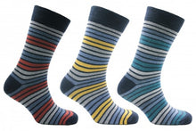 Lade das Bild in den Galerie-Viewer, Mens Stripe Cotton Blend Socks by Pierre Klein 6 Pairs
