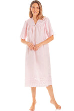 Load image into Gallery viewer, Ladies V Neck Embroidery Anglaise Nightdress
