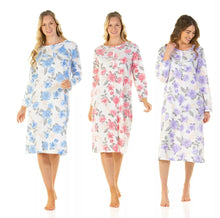 تحميل الصورة إلى عارض المعرض، Ladies Roses Floral Jersey Long Sleeve Nightdress
