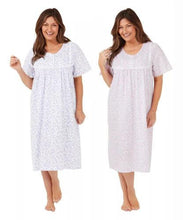 Load image into Gallery viewer, Ladies Polycotton Short Sleeve Swirl Leaf Nightdress
