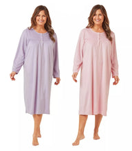 Afbeelding in Gallery-weergave laden, Ladies Plain Soft &amp; Cosy Long Sleeve Polished Fleece Nightdress
