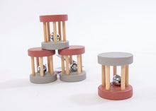 Lade das Bild in den Galerie-Viewer, Belo And Me Wooden Bell Rattle

