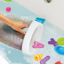 Carica l'immagine nel visualizzatore di Gallery, Munchkin Super Scoop Bath Toy Organiser
