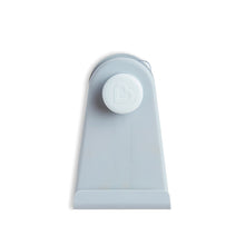 Carica l'immagine nel visualizzatore di Gallery, Munchkin Super Scoop Bath Toy Organiser
