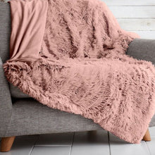 Charger l&#39;image dans la galerie, Hug And Snug Throw Pink 150 x 200cm
