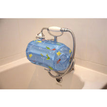 Carica l'immagine nel visualizzatore di Gallery, Clippasafe Inflatable Bath Tap Guard
