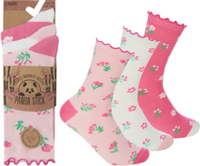 تحميل الصورة إلى عارض المعرض، Panda Stick Ladies Bamboo Blend Comfort Soft Ankle Socks Floral
