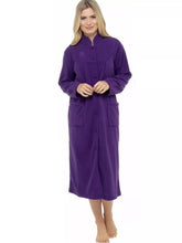 Lade das Bild in den Galerie-Viewer, Lady Olga Button Through Fleece Dressing Gowns
