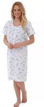 Carica l'immagine nel visualizzatore di Gallery, Lady Olga Ladies Poly Cotton Floral Short Sleeved Nightdress
