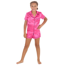 Lade das Bild in den Galerie-Viewer, Slumber Party Girls Short Sleeve Satin Pyjama Set 5 Packs
