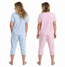 تحميل الصورة إلى عارض المعرض، Ladies 100% Cotton Jersey Dotty Floral Short Sleeve Crop Capri Pyjamas
