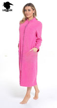 Lade das Bild in den Galerie-Viewer, Lady Olga Button Through Fleece Dressing Gowns
