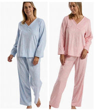 تحميل الصورة إلى عارض المعرض، Ladies Delicate Floral Long Sleeve Fleece Pyjama
