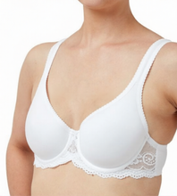 تحميل الصورة إلى عارض المعرض، 3 Pack Marlon Ladies Underwire Spacer T-Shirt Bras
