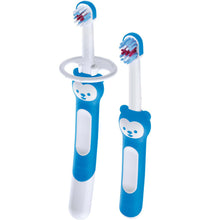Charger l'image dans la galerie, MAM Oral Care Learn To Brush Set With Safety Shield 2 Pack
