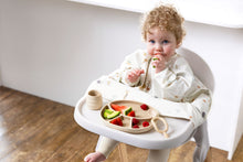 Lade das Bild in den Galerie-Viewer, Bibado Coverall Weaning Bib with Ecomm Bag: Spaghetti Serengeti Print
