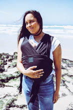 Load image into Gallery viewer, Dreamgenii Snuggleroo Baby Carrier
