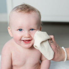 Charger l'image dans la galerie, Lulujo Organic Cotton Facecloths Set of 4
